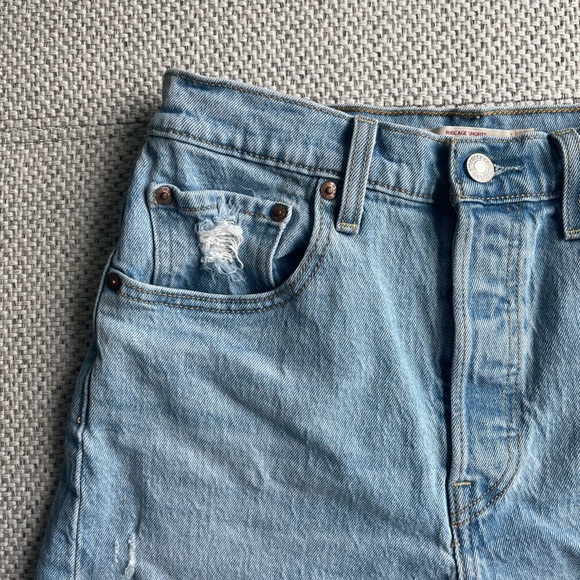 Levi Ribcage Shorts - Picture 9 of 12